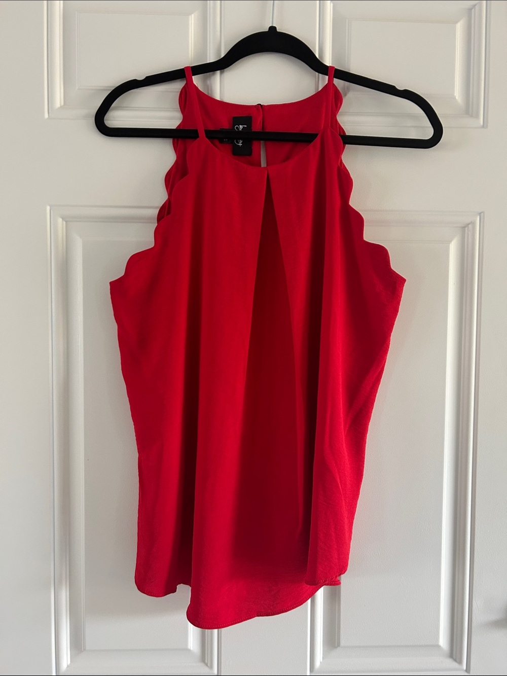 Red Scalloped-Hem Halter Tank Top